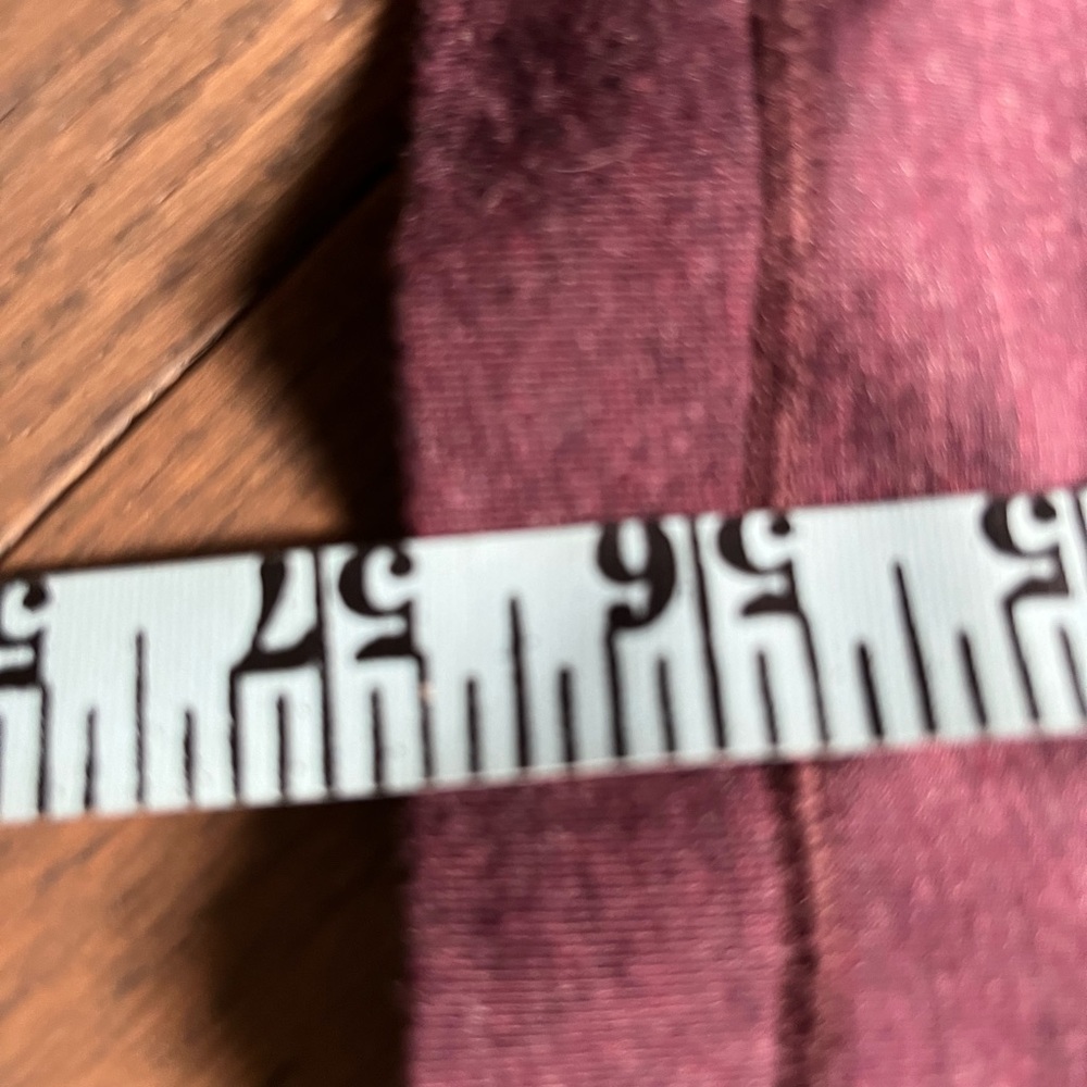new Lululemon Refresh Maxi Dress
Heathered Bordeaux Drama / Black Cherry - Picture 14 of 14